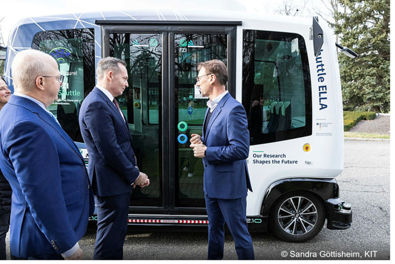 Datei:Autonomous Driving Transport Minister Volker Wissing.png